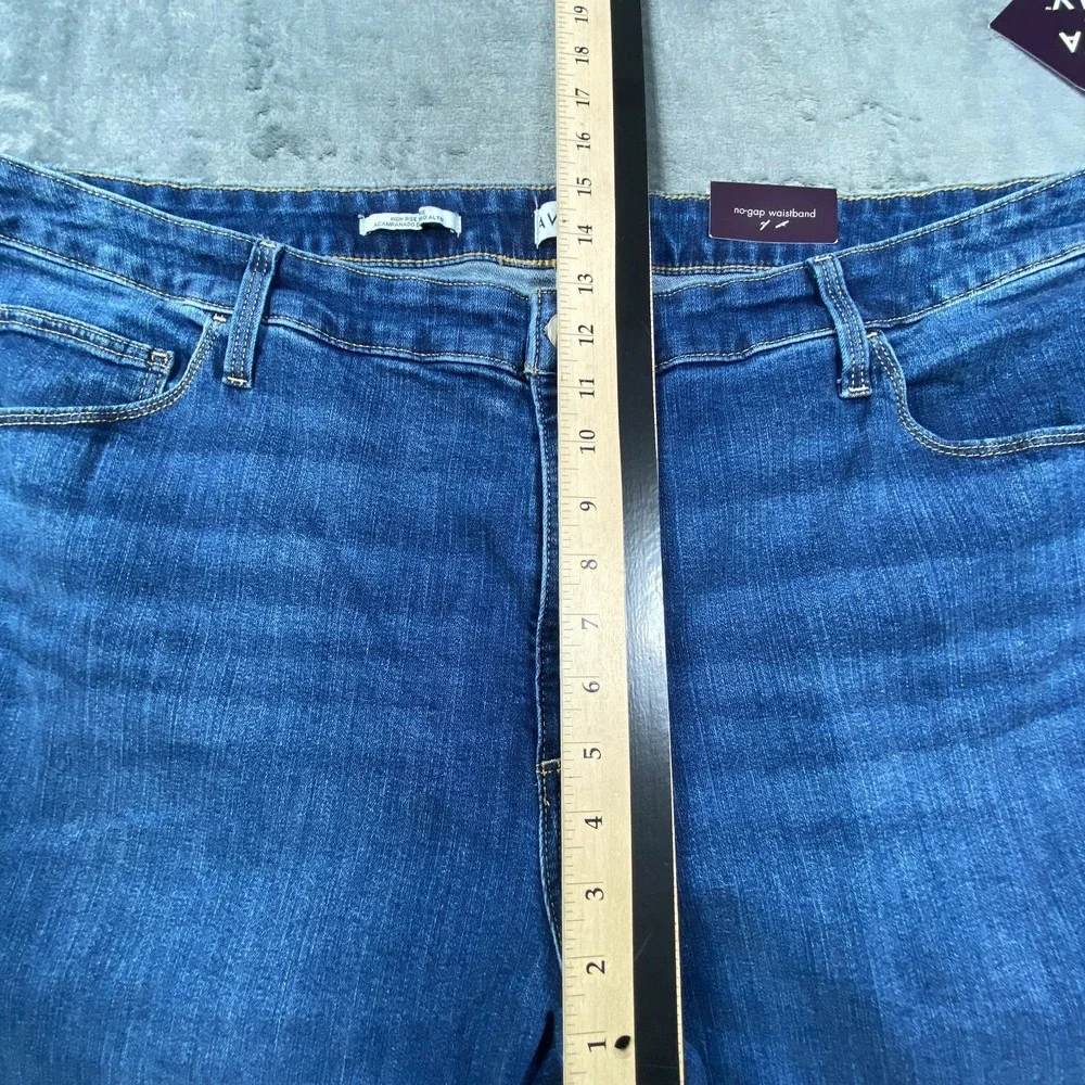 NWT Ava Viv Jeans Women 24 Blue Stretch High Rise Flare No‎ Gap Fade Medium Wash - Picture 6 of 9